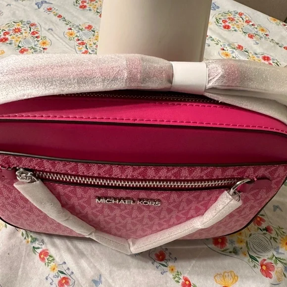 Michael Kors Pink Crossbody Bag with Monogram Design - Picture 2 of 8